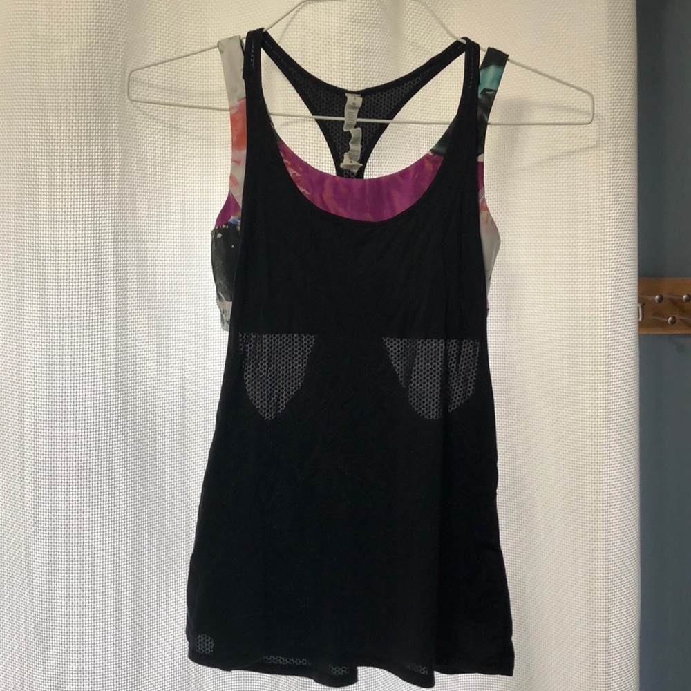 Lululemon athletic tank top w built in sports bra